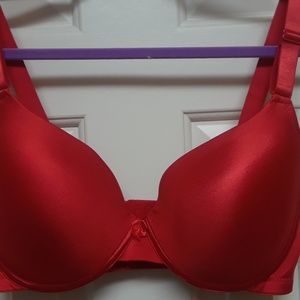 38DDD & 36F NWT Sexy Red Push Up Bras
